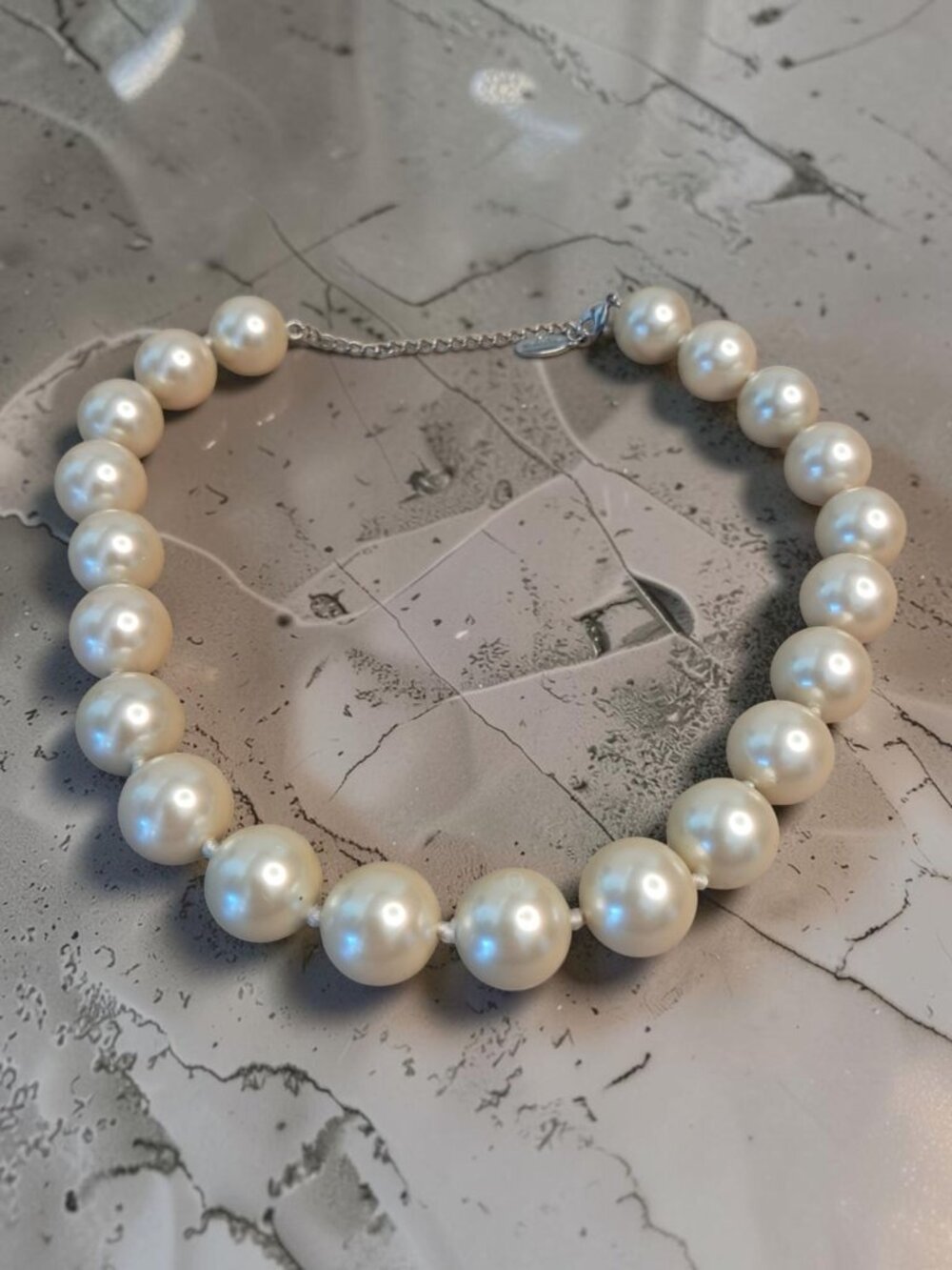 Ann Taylor Faux Pearl Necklace Jewelry Gift Cream Beaded Single Strand Silver To